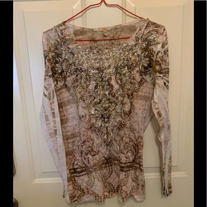 Long sleeved T-shirt